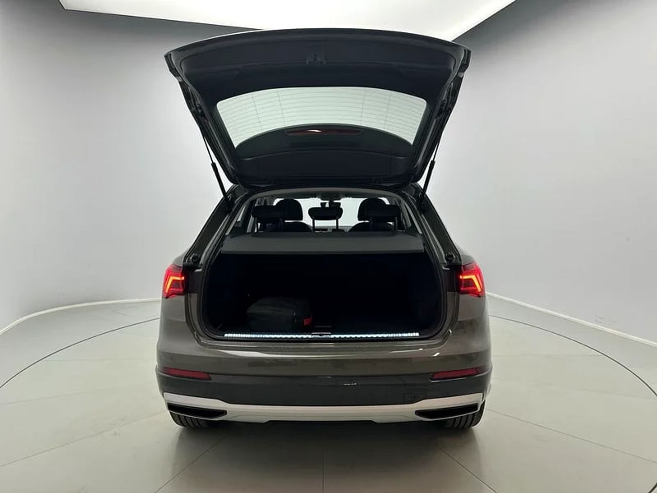 Audi Q3 Advanced 35 TFSI 150hp (Ref# 1029415)