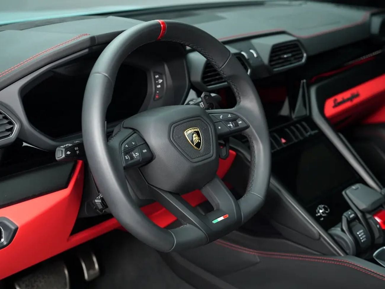 Lamborghini Urus S WARRANTY 2 years | S | Light Blue Exterior | V8 Twin-Turbo | Perfect condition