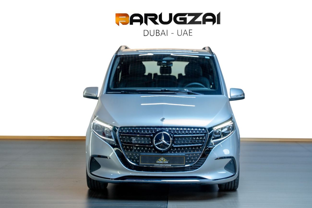 مرسيدس بنز V 300 V300 Avantgarde | 2026 | GCC 0KM | Agency Warranty | 360 View | 64 colors Ambeint Lights