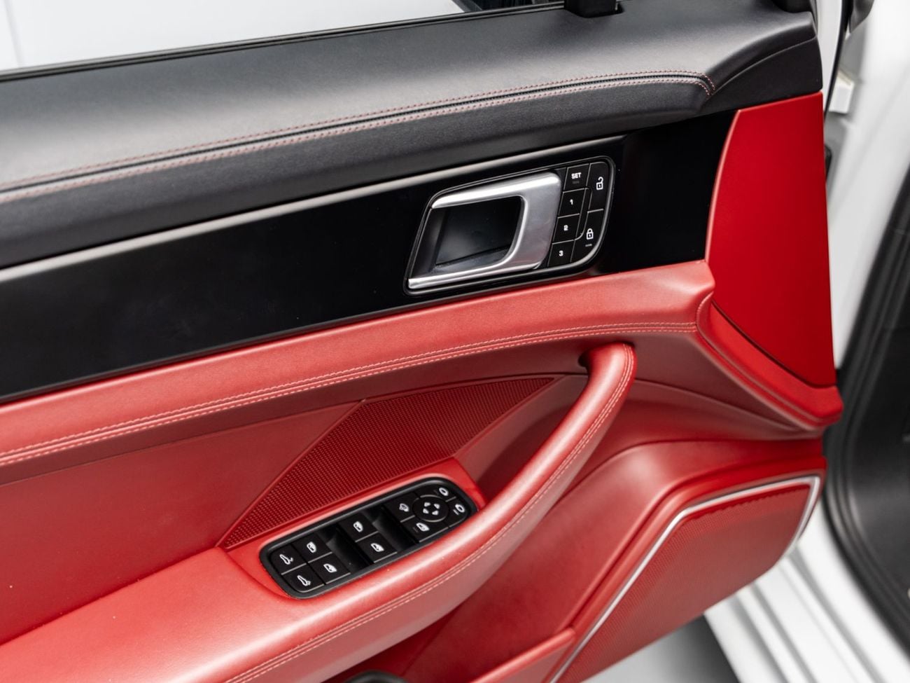 Porsche Panamera STD SUMMER STARTS NOW | EXCLUSIVE DEAL BY BLACKLINE, February 2027 Porsche Warranty, GCC