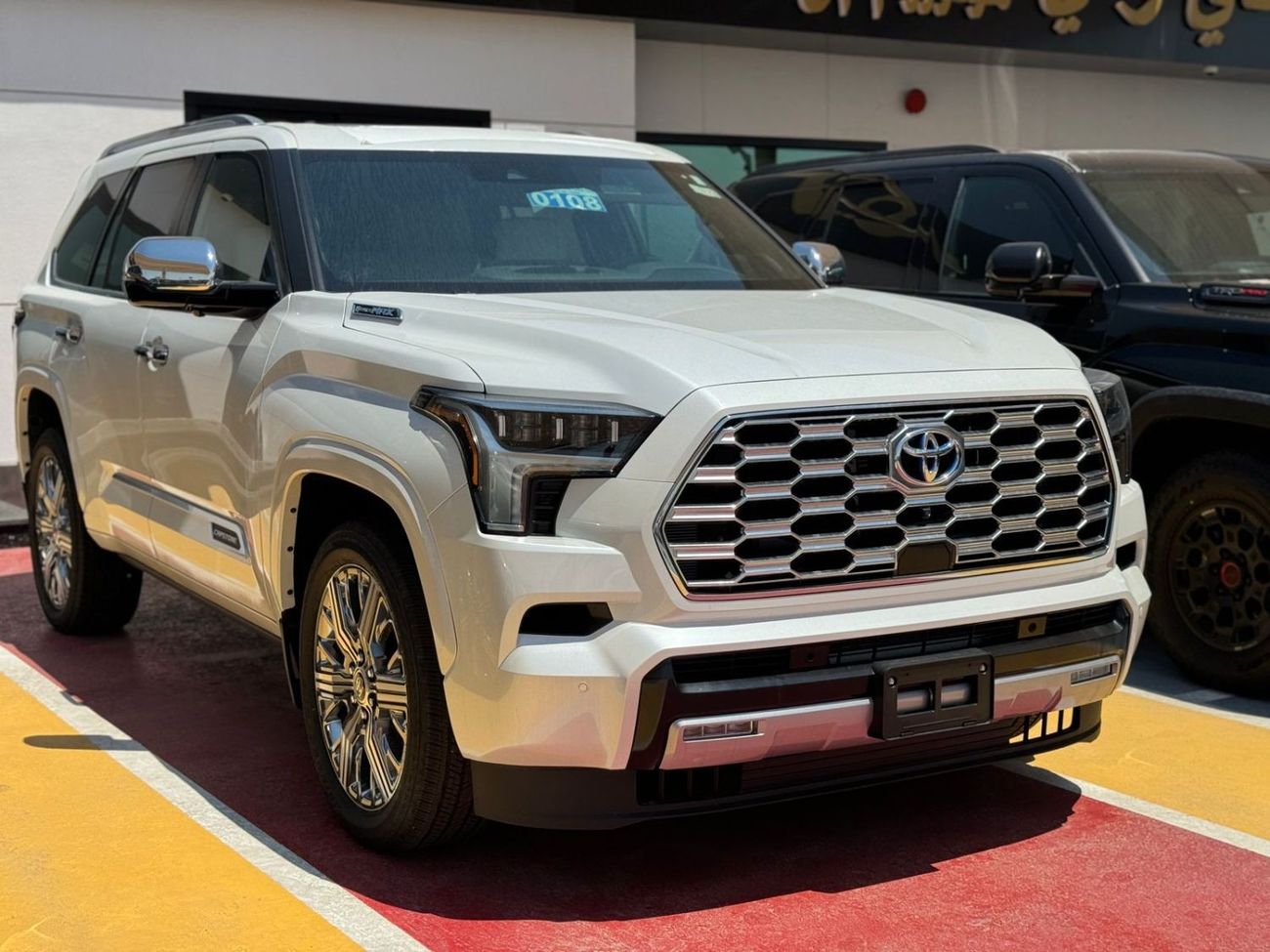 تويوتا سيكويا Toyota Sequoia Capstone