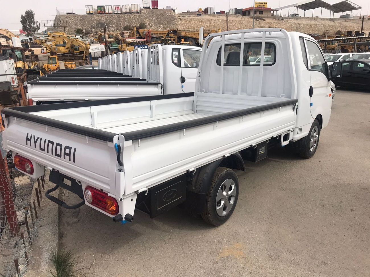 Hyundai H 100 H100 Super Cab Cargo Truck