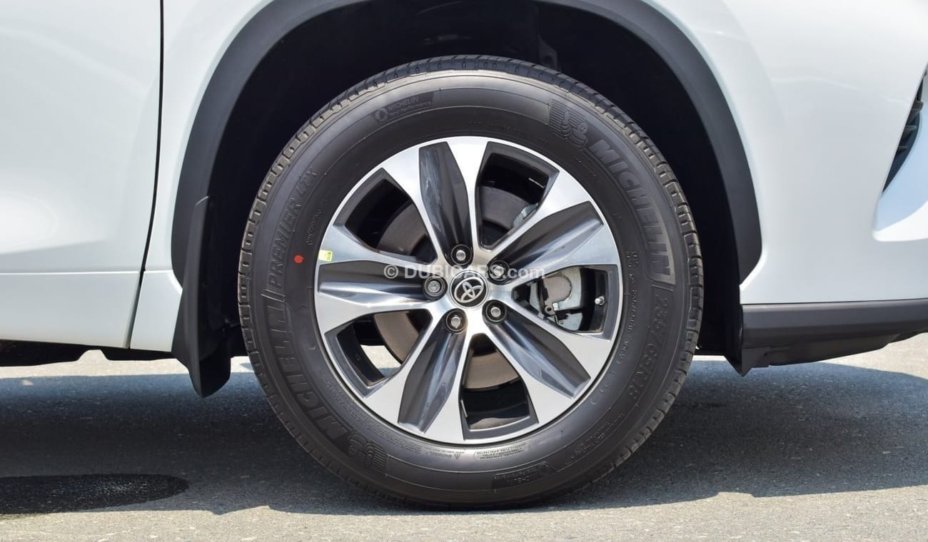 Toyota Highlander XLE AWD. Local Registration +10%
