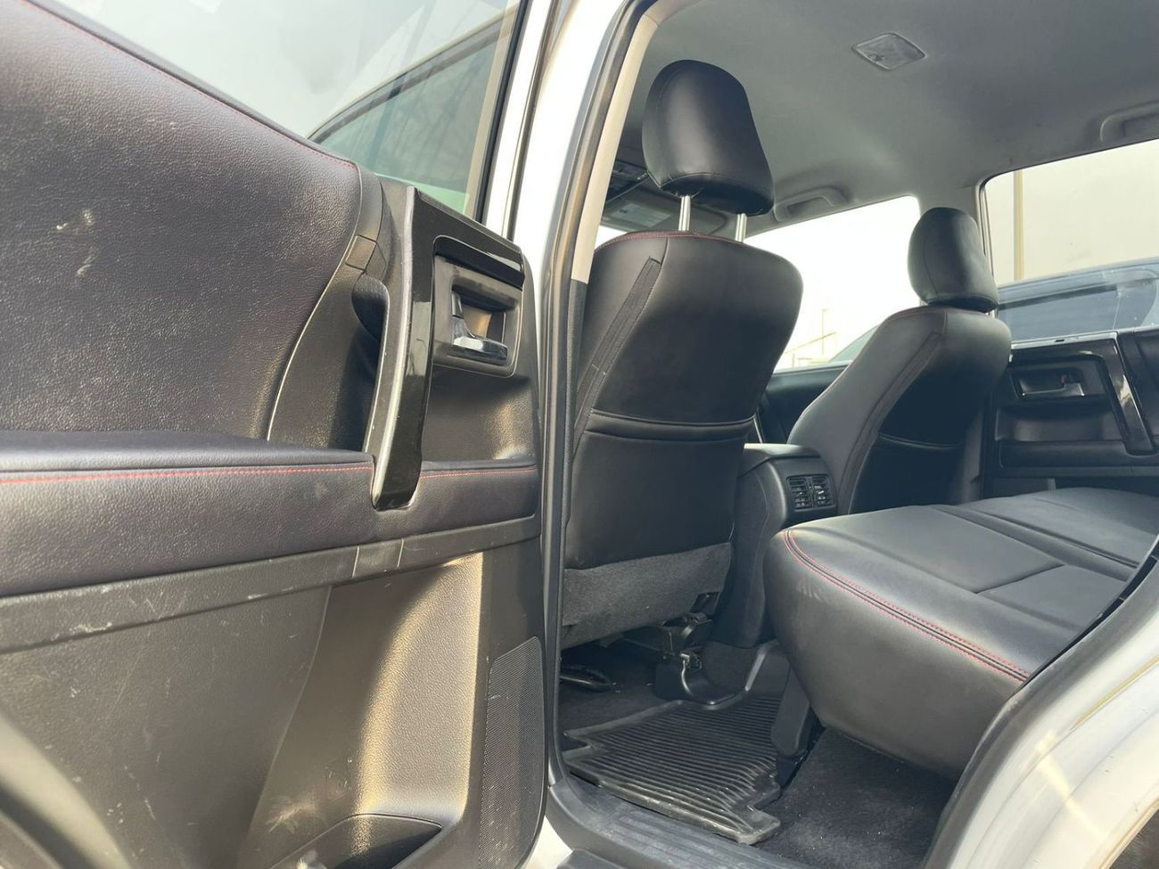 Toyota 4Runner 2019 Toyota 4Runner TRD Off Road Adventure Edition - 4.0L V6 - Multi Drive Mode - 4x4 AWD -