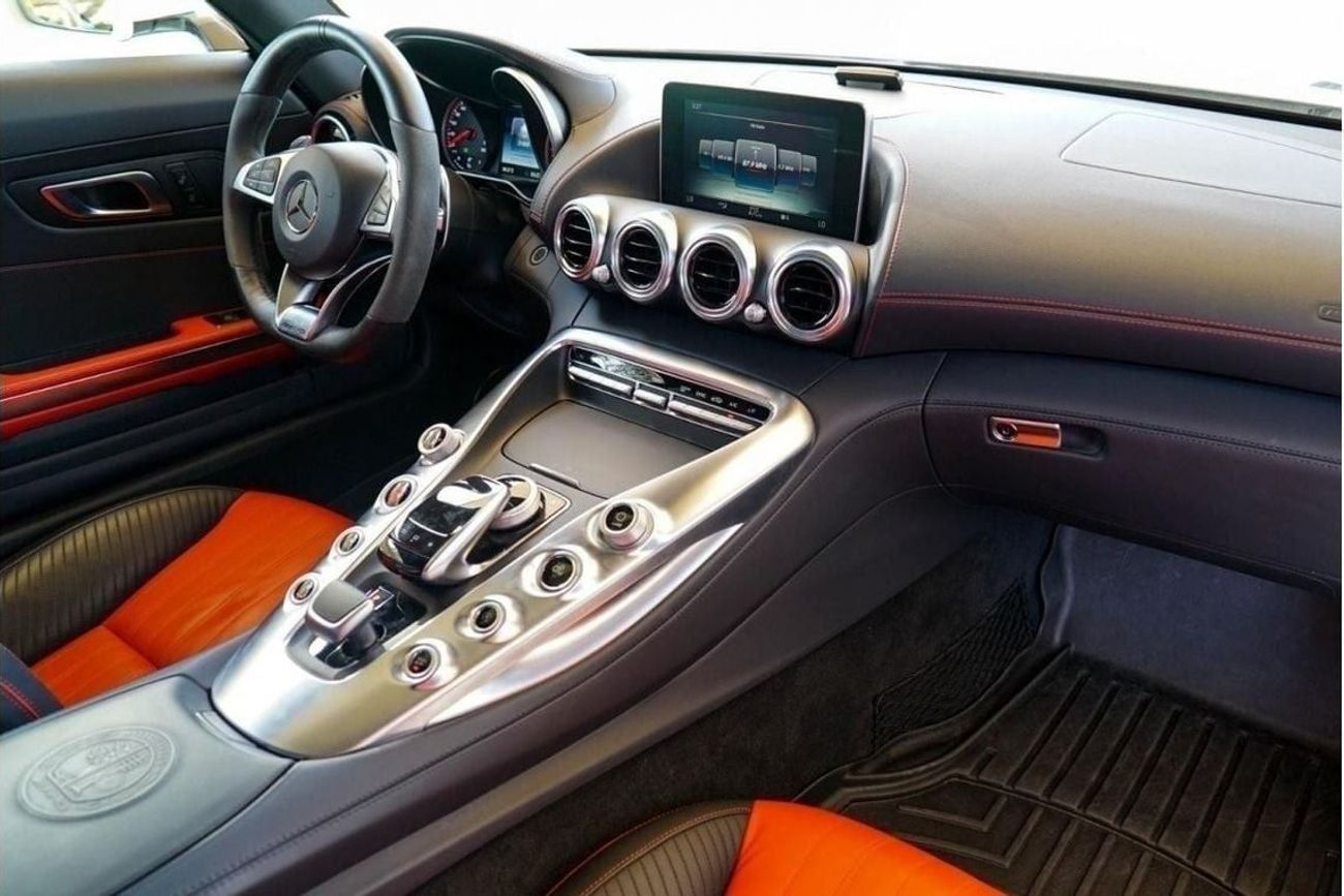 Mercedes-Benz AMG GT S 