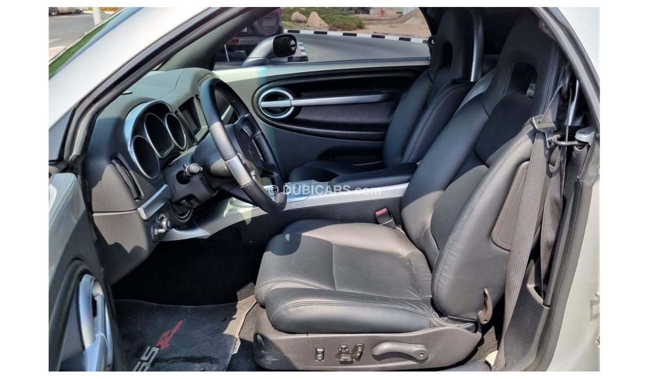 Chevrolet SSR CHEVROLET SSR 2004 5.3L IN BEAUTIFUL CONDITION FOR 85K AED