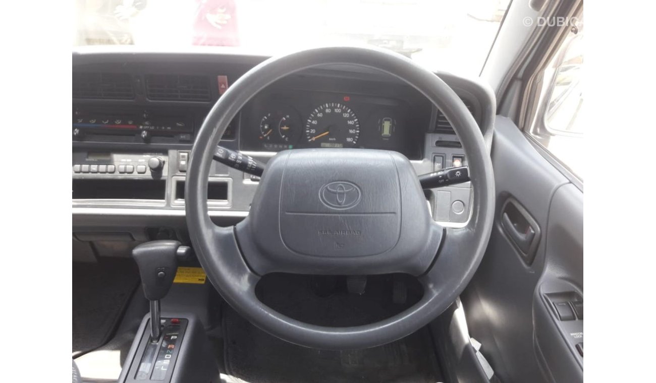 Toyota Hiace Hiace RIGHT HAND DRIVE (Stock no PM 686 )