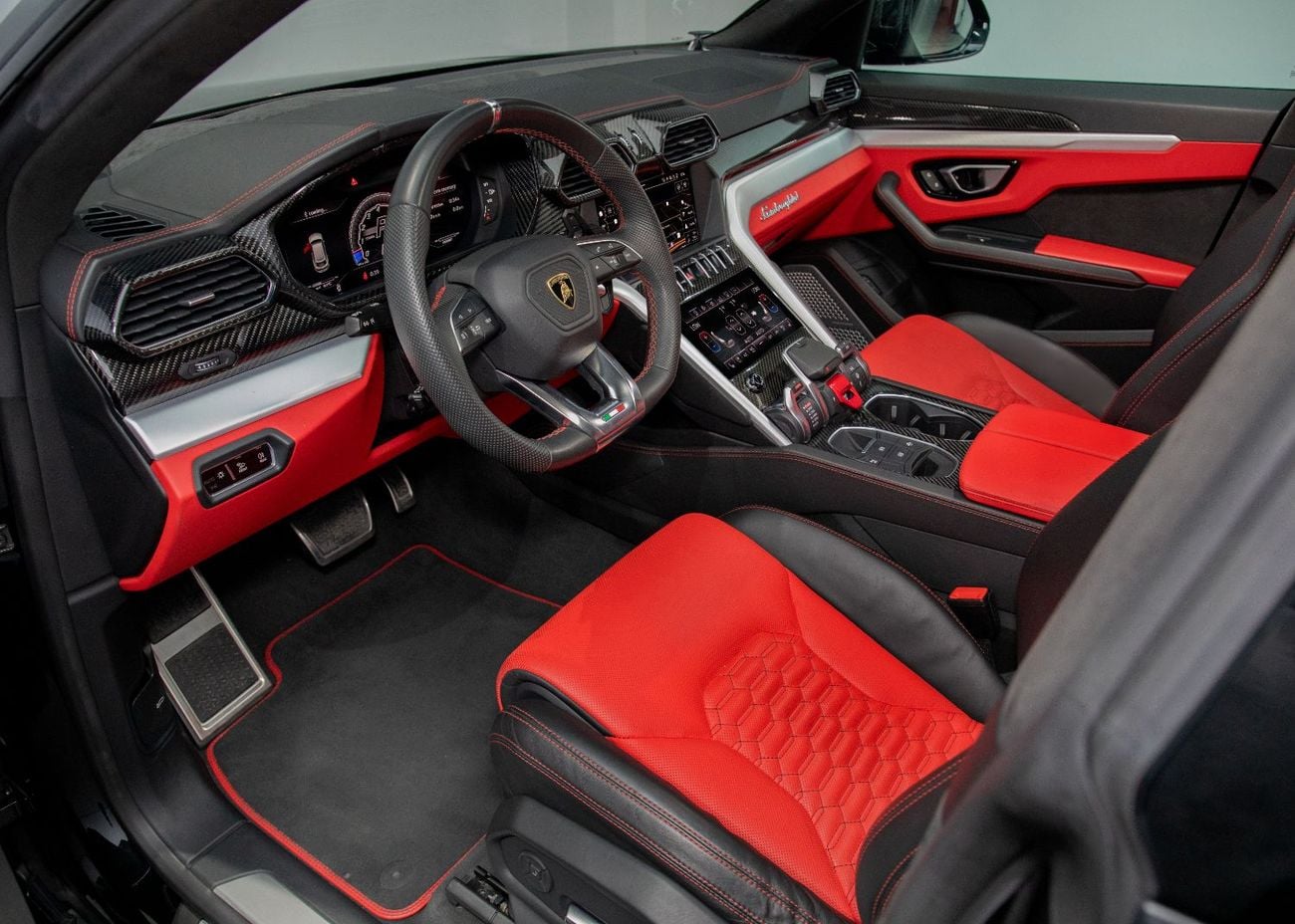 Lamborghini Urus STD