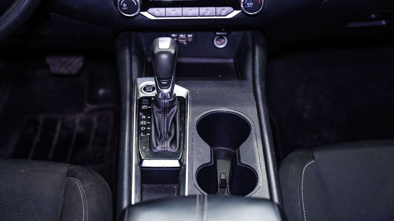 Nissan Altima S