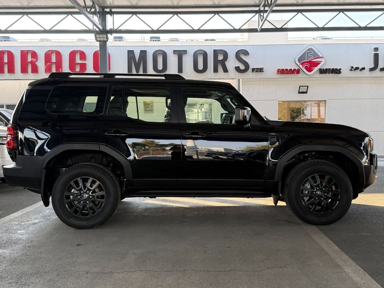 تويوتا برادو 2026 PRADO 2.4 TURBO SUNROOF BLACK INTERIOR