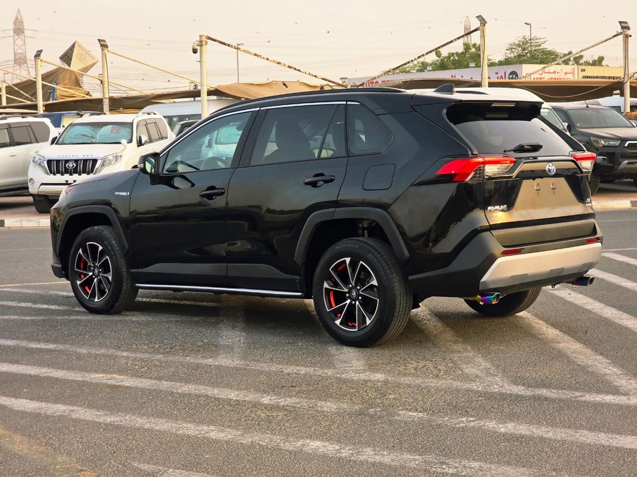 Toyota RAV4 2021 Toyota Rav4 XLE Premium Hybrid Full Option - 2.5L V4 AWD 4x4 - Well Maintained - 22000 mileage-