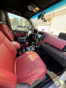 ميتسوبيشي باجيرو Signature