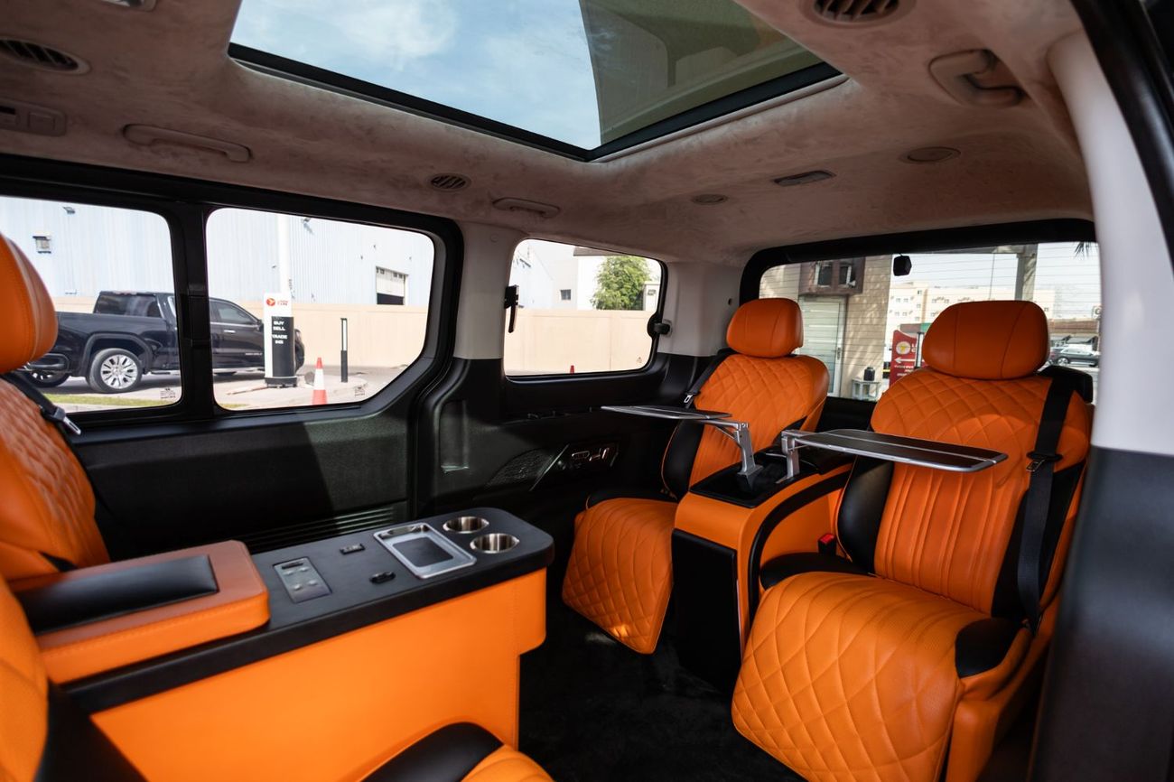 Hyundai Staria 3.5L Luxury (7 Seater)