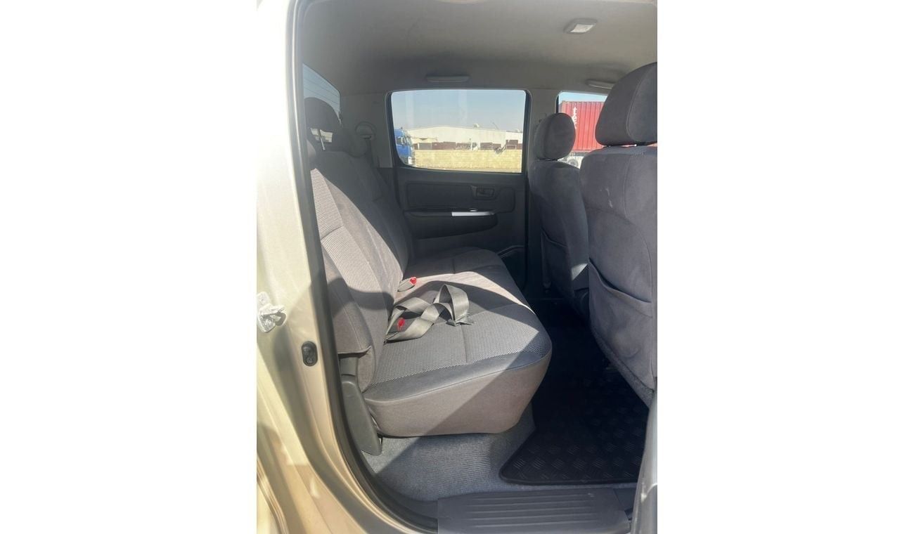 تويوتا هيلوكس