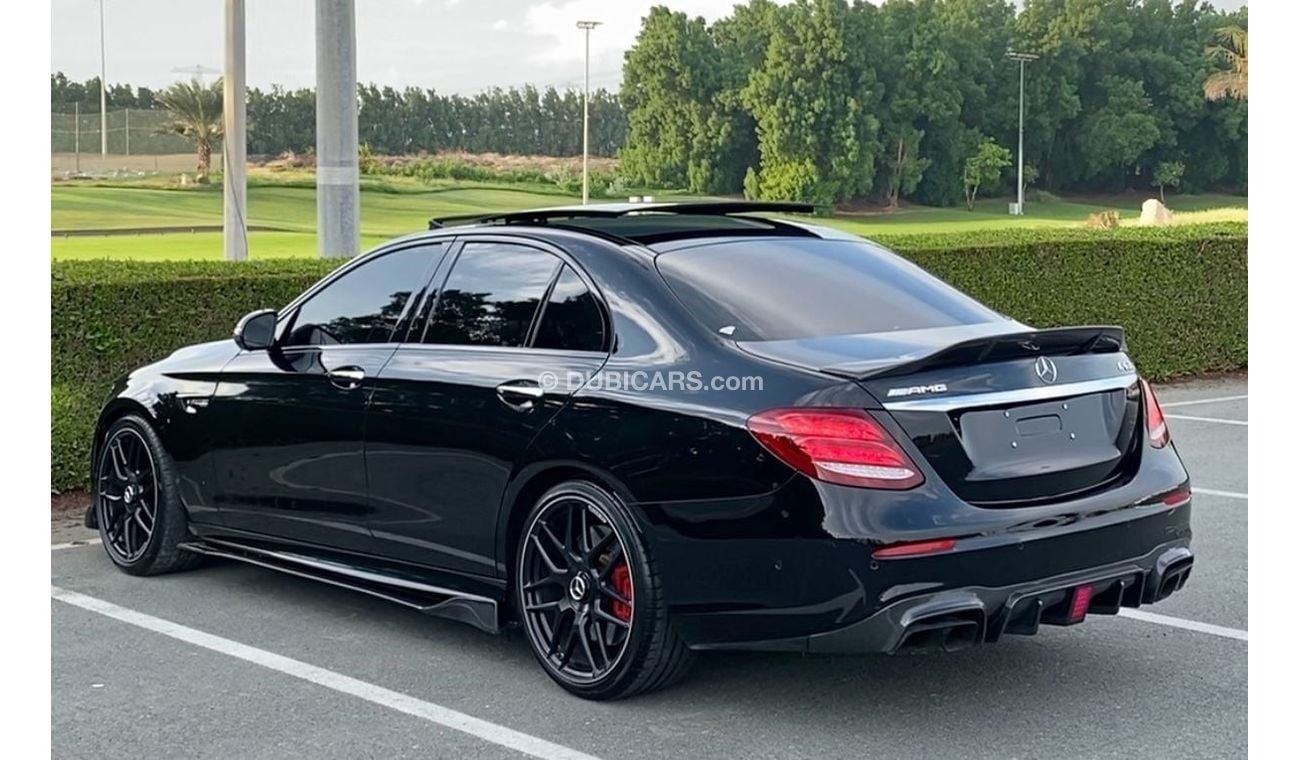 مرسيدس بنز E 63 AMG مرسيدس بنز E63s AMG خليجي 2017 بحالة الوكاله