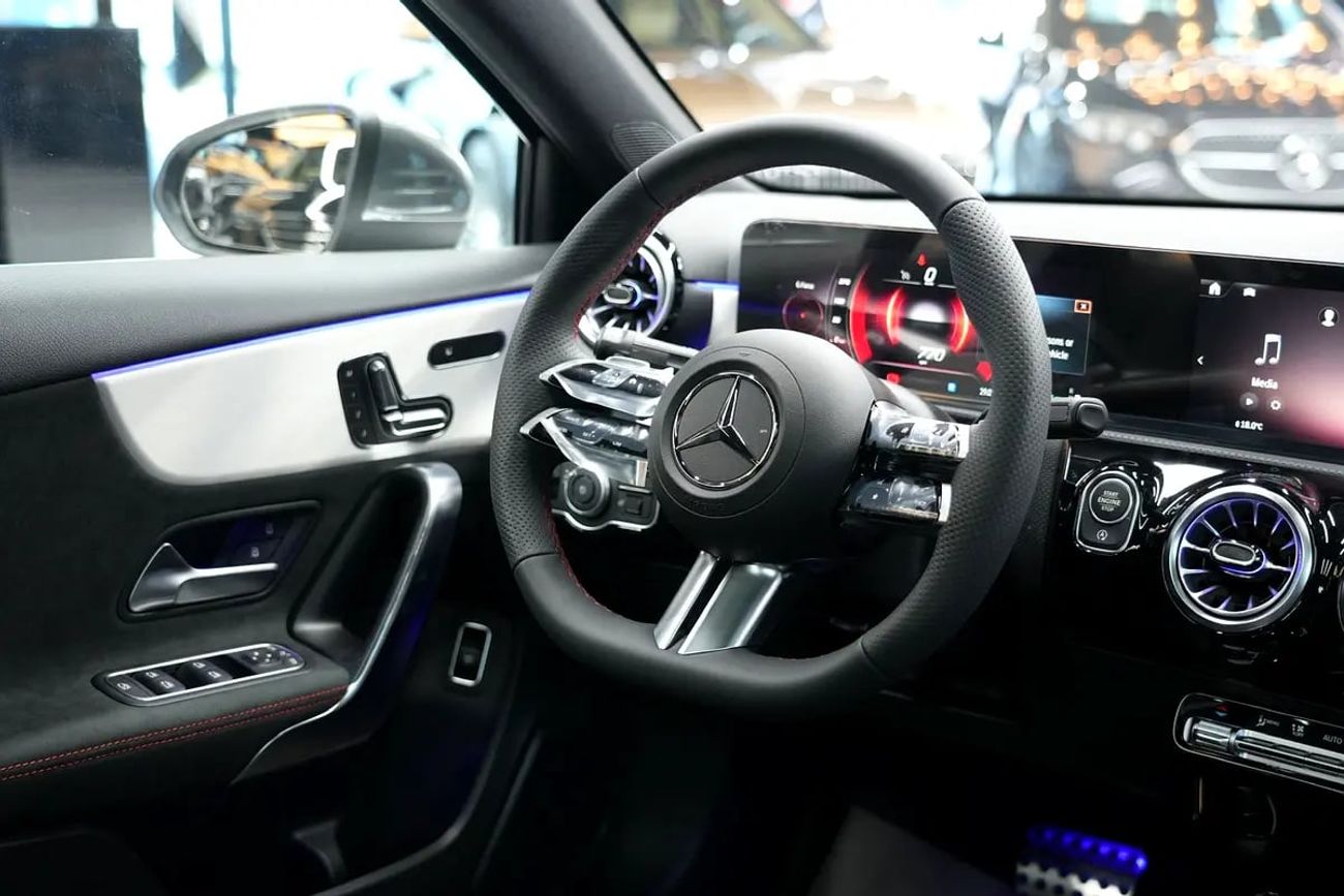 Mercedes-Benz A 200 A 200 | GCC 0km | Agency Warranty | AMG Package