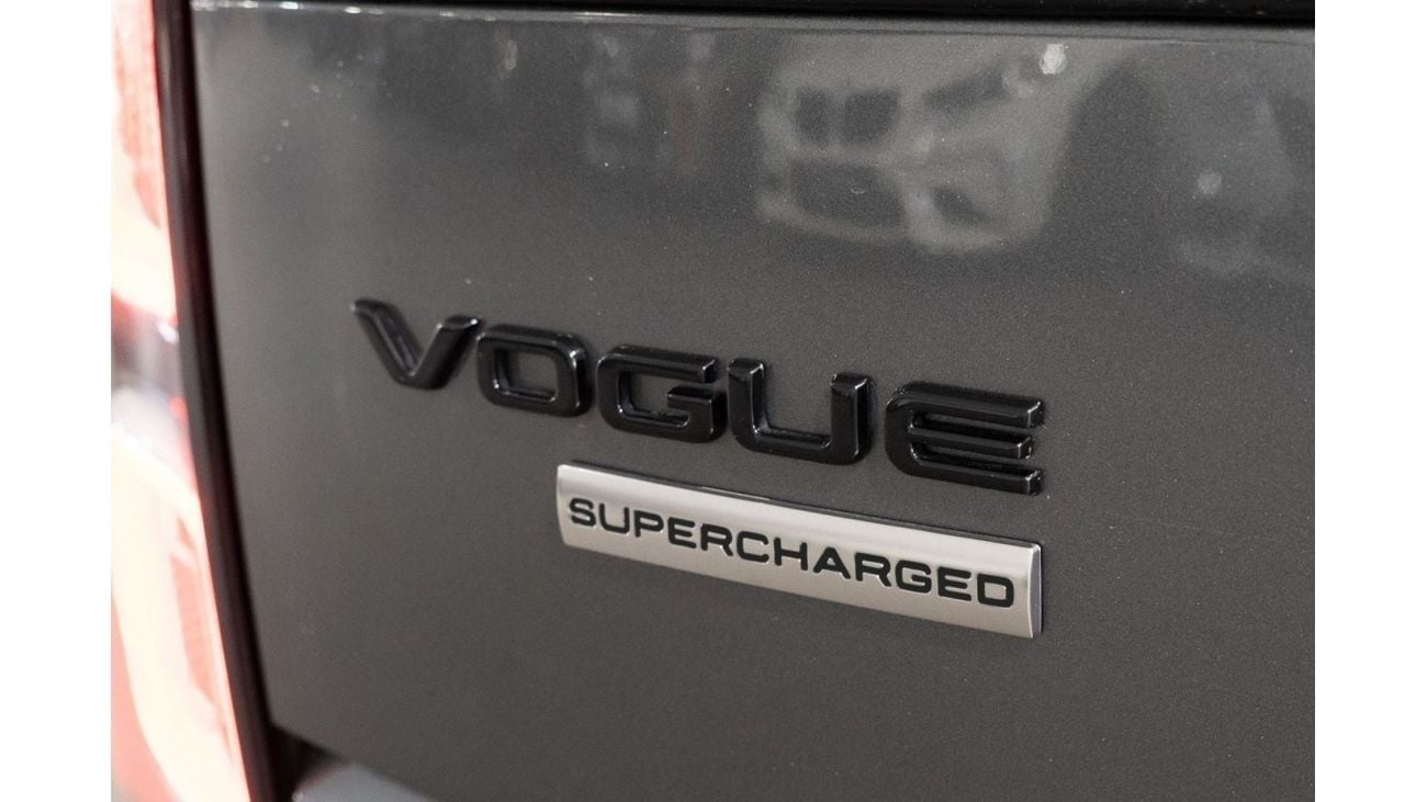 Land Rover Range Rover 2019 Range Rover Vogue SE / 5.0L V8 Supercharged / Full Service History