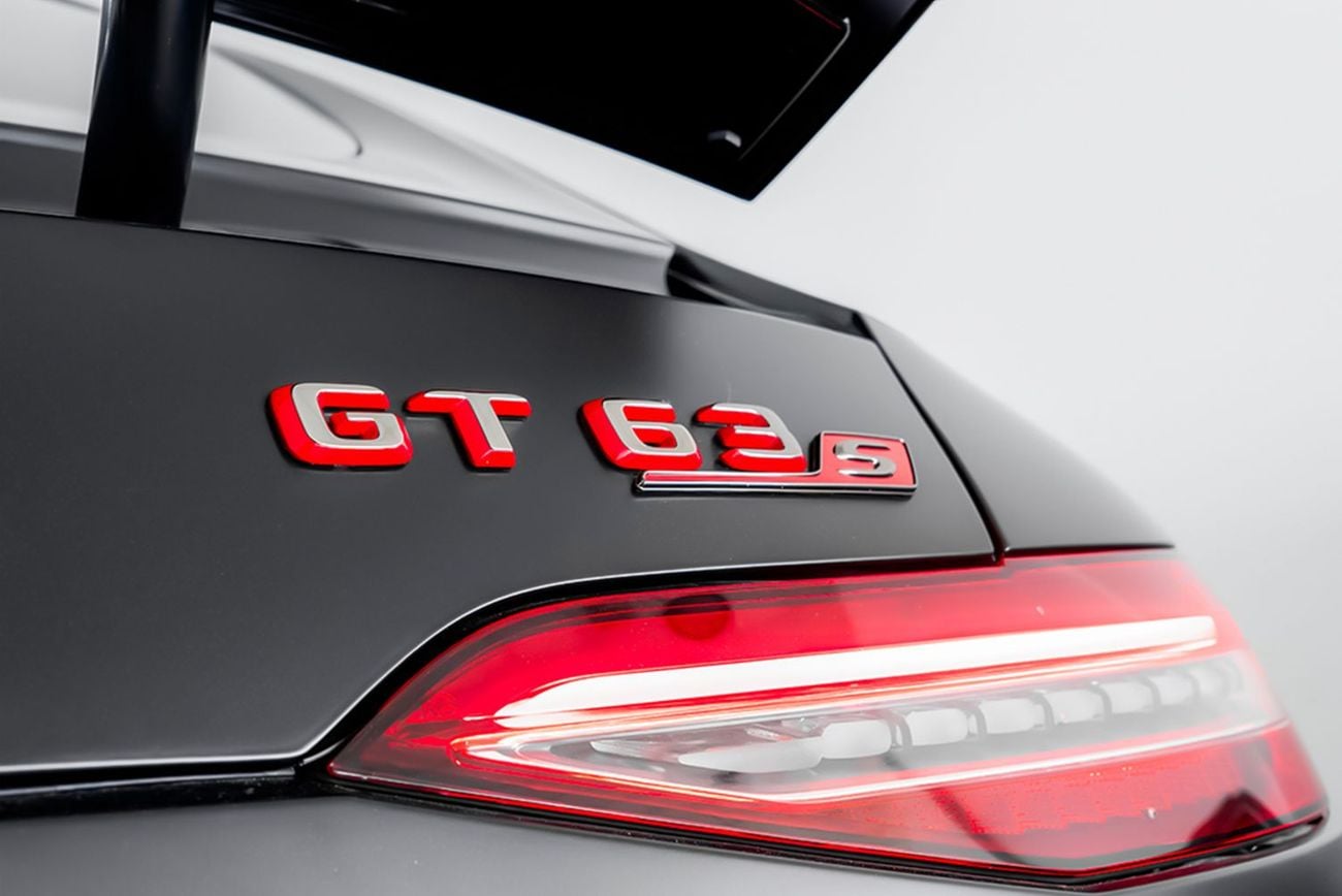 Mercedes Benz AMG GT 63-S