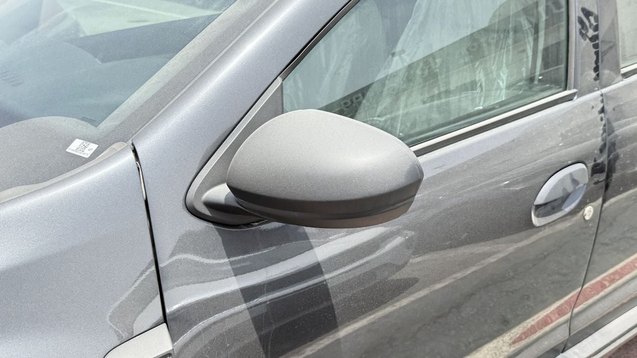 Renault Duster Renault Duster 1.6L Petrol 2WD 2025YM