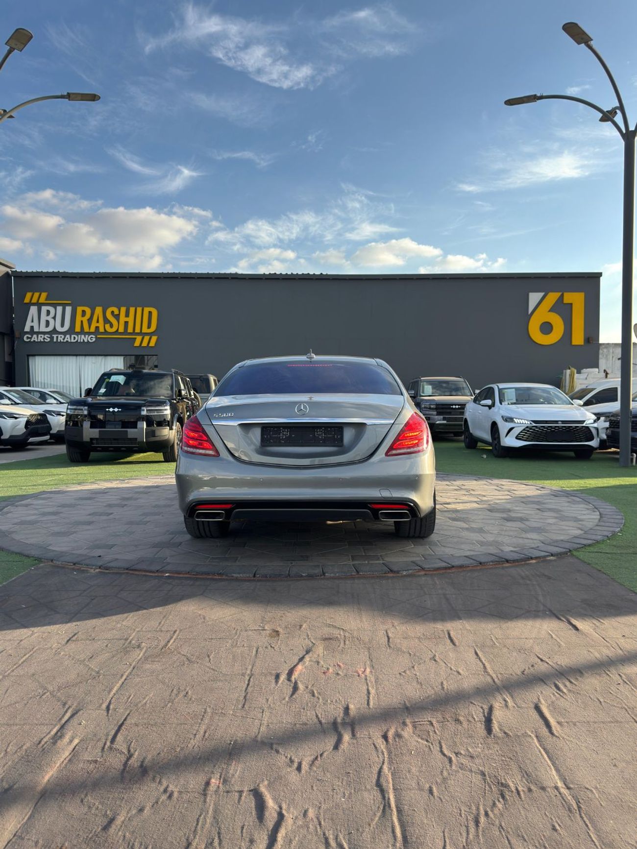 مرسيدس بنز S 500 Std 4.7L