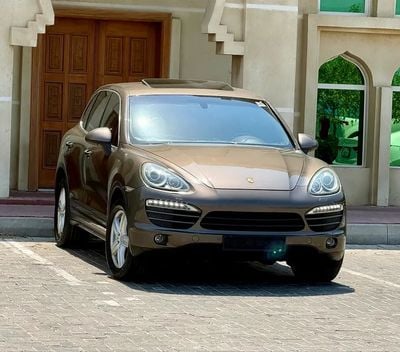 Porsche Cayenne STANDARD بورش كايين خليجي