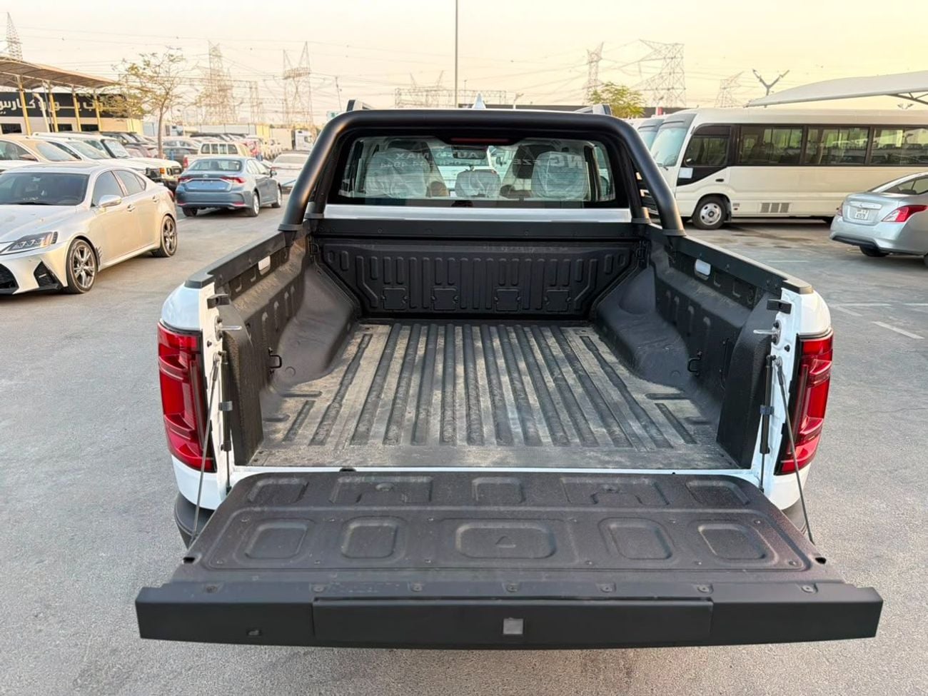 بي واي دي شارك 6 FLAGSHIP