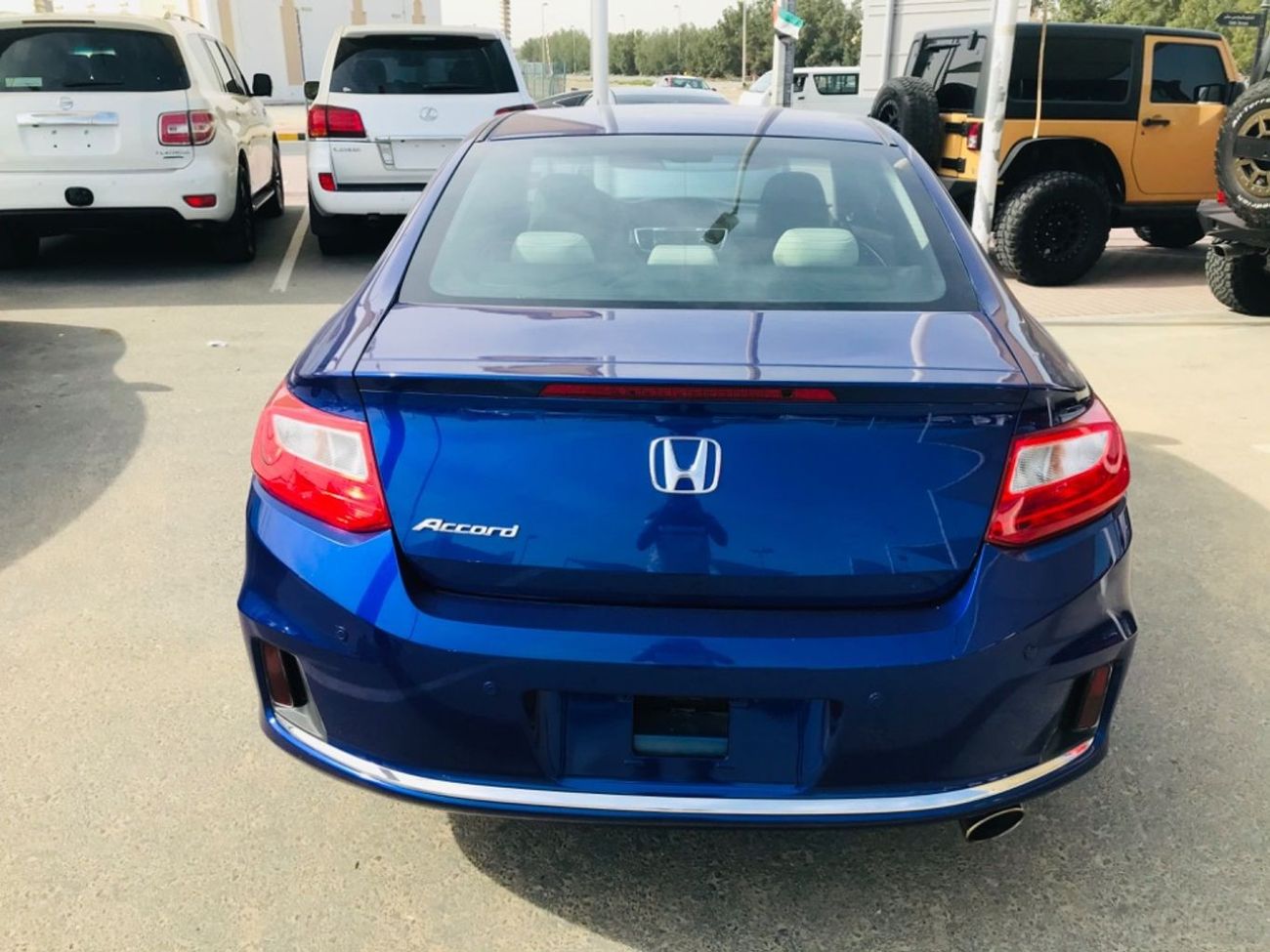 هوندا أكورد كوبيه سياره نظيفه جدا بحاله ممتازه بدون حوادث