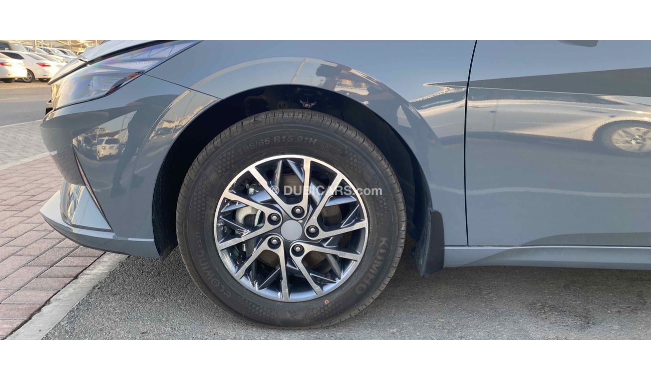 هيونداي إلانترا لون اسمنتي GCC خليجي 0 km