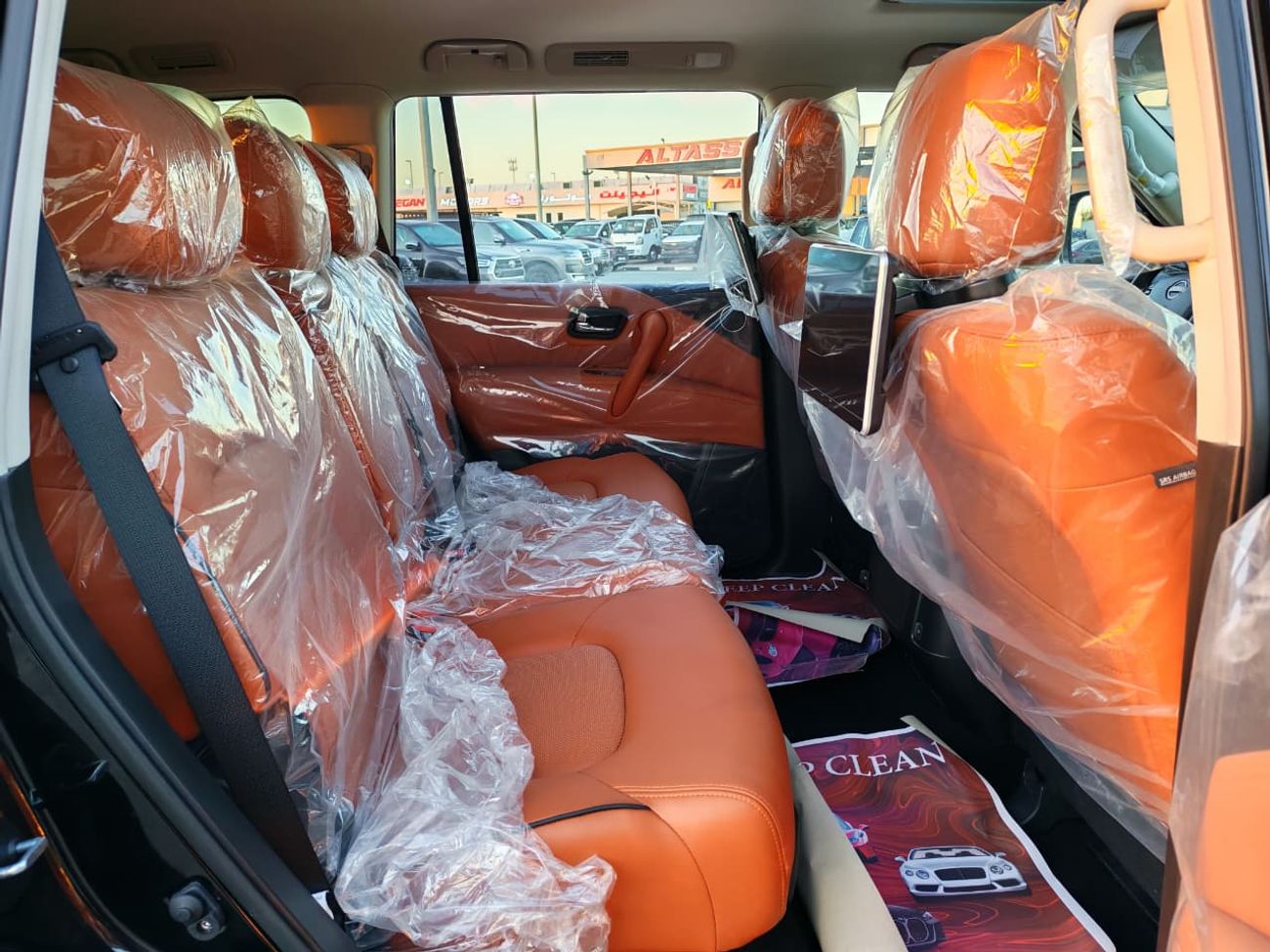 نيسان باترول 2024 Nissan Patrol LE Platinum (Full-Option) 5.6L V8 Petrol A/T 4WD Export Only