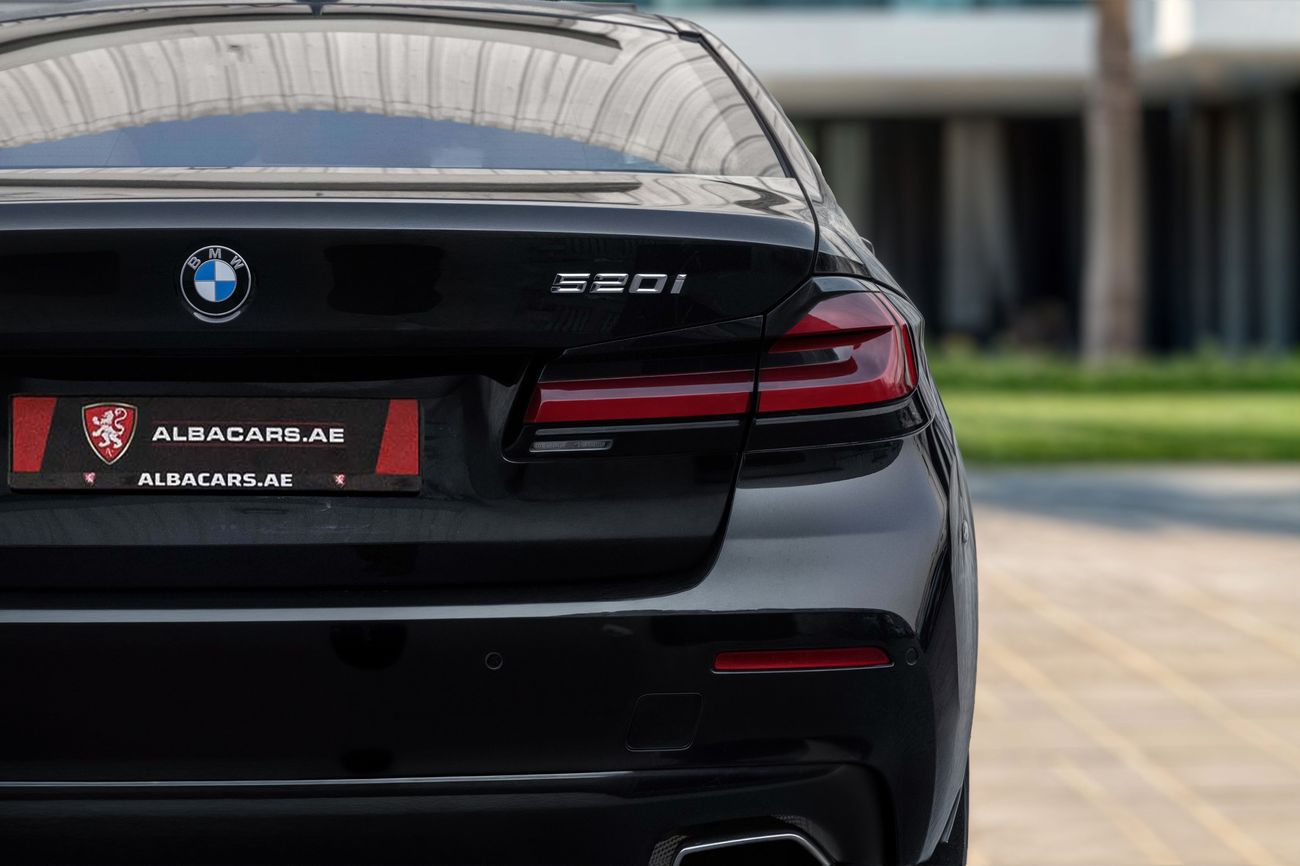 بي أم دبليو 520i 520i | 2,703 P.M | 0% Downpayment | Low KMS