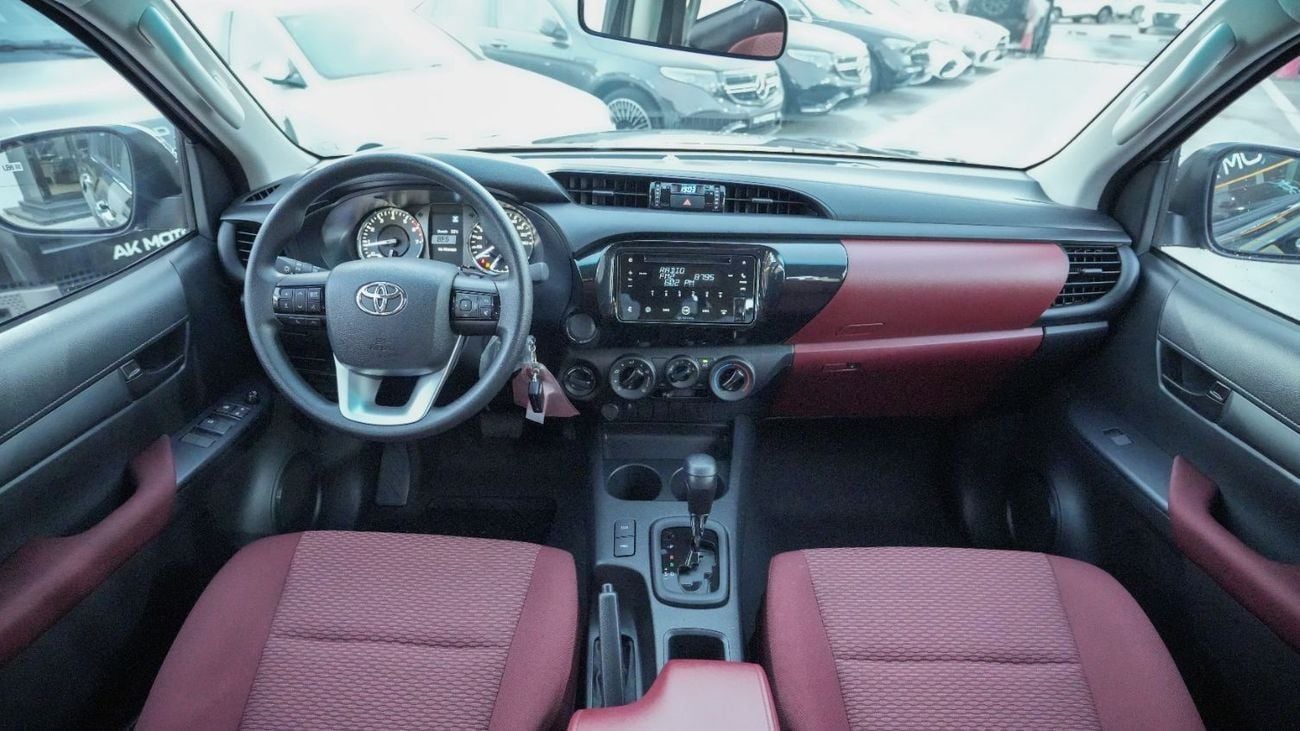 تويوتا هيلوكس GLX 2.7L Double Cab Utility 4WD A/T 2025MY EXPORT PRICE