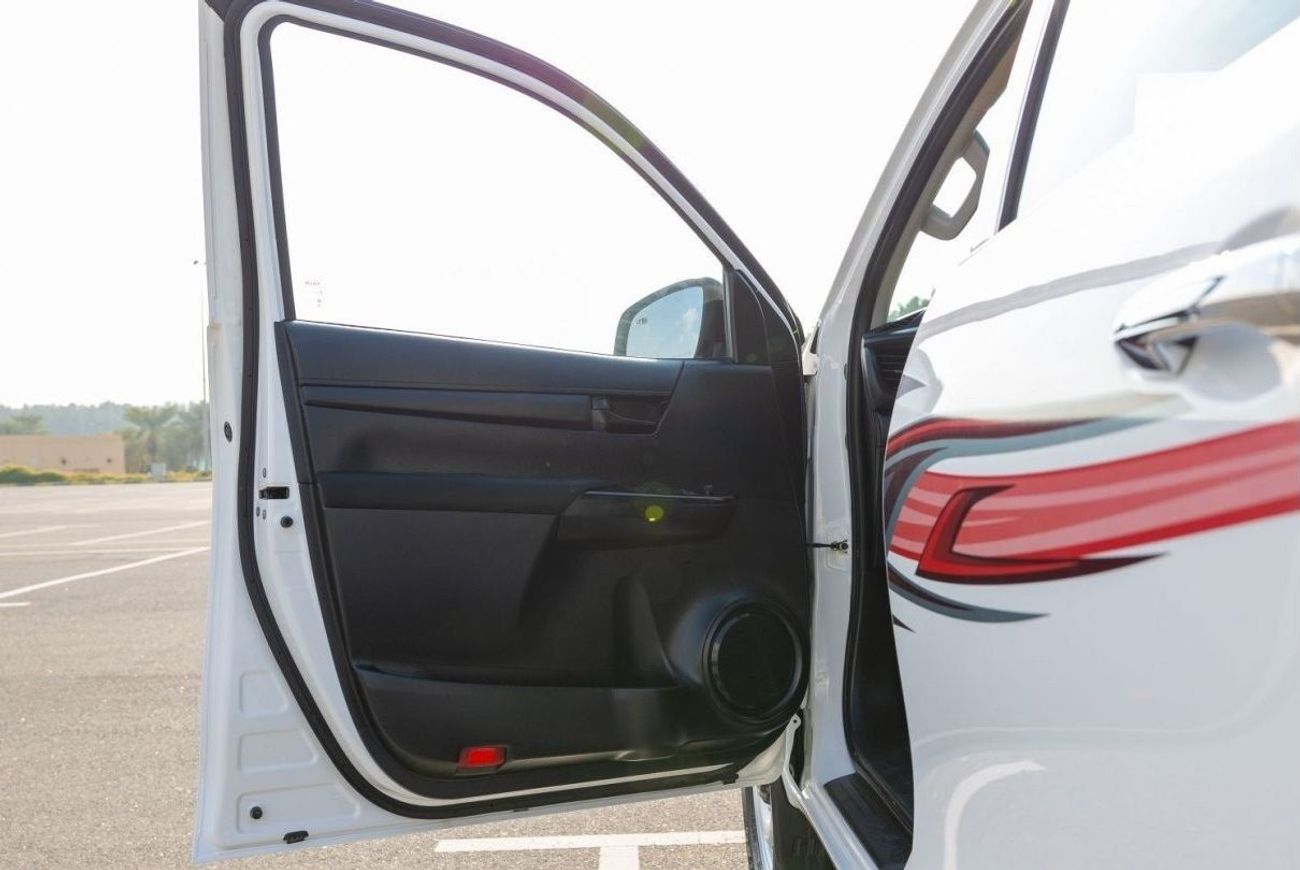 تويوتا هيلوكس DLX 2023 Double Cabin Pick Up 2.4L Diesel - M/T - GCC - Like New Condition - Book Now