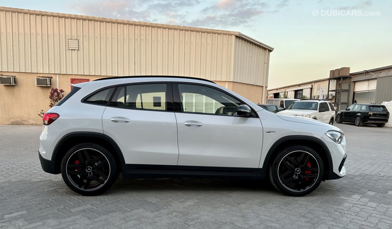 مرسيدس بنز GLA 35 AMG GLA 35 AMG