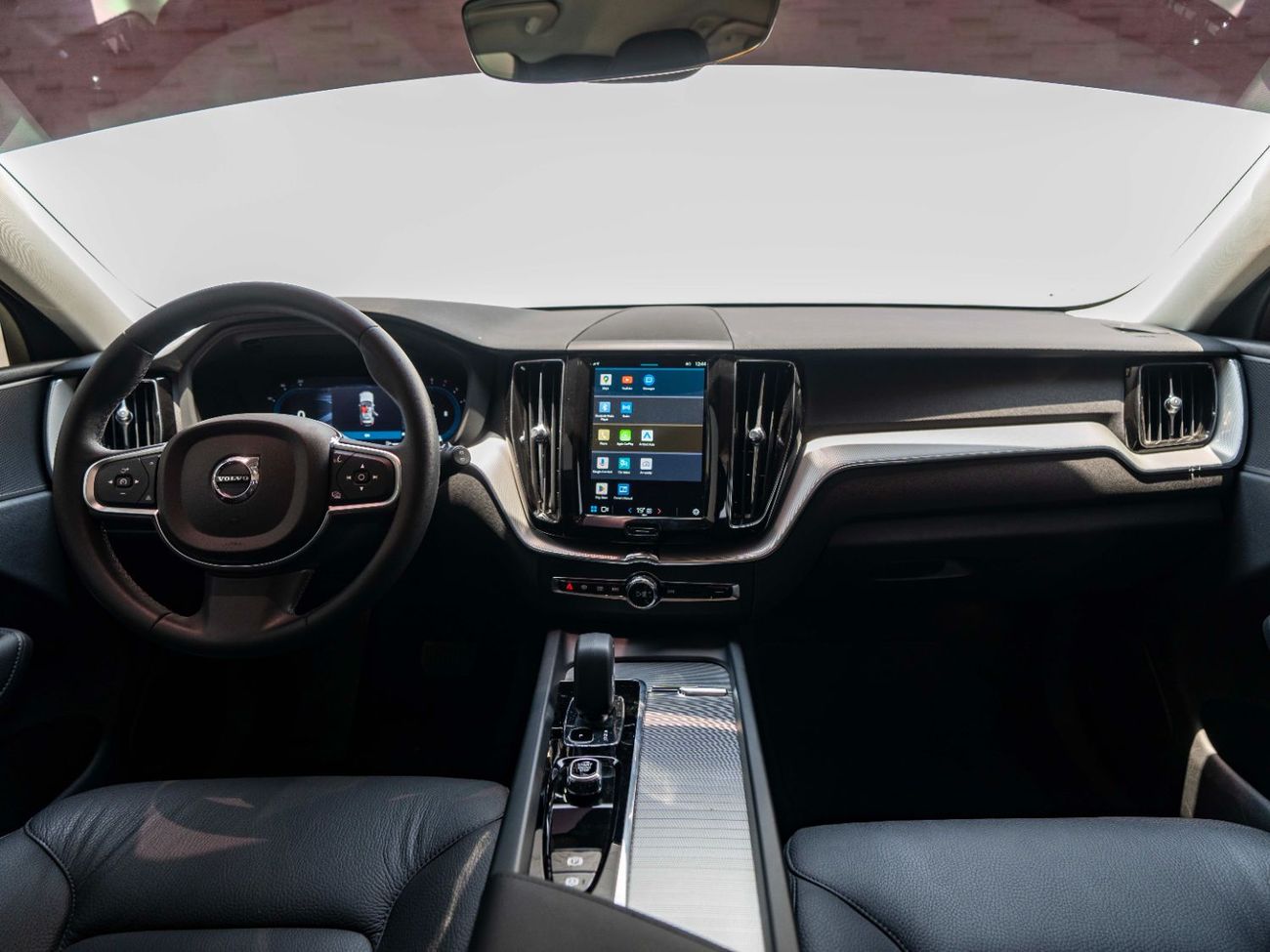 فولفو XC 60 B5 2.0T CORE