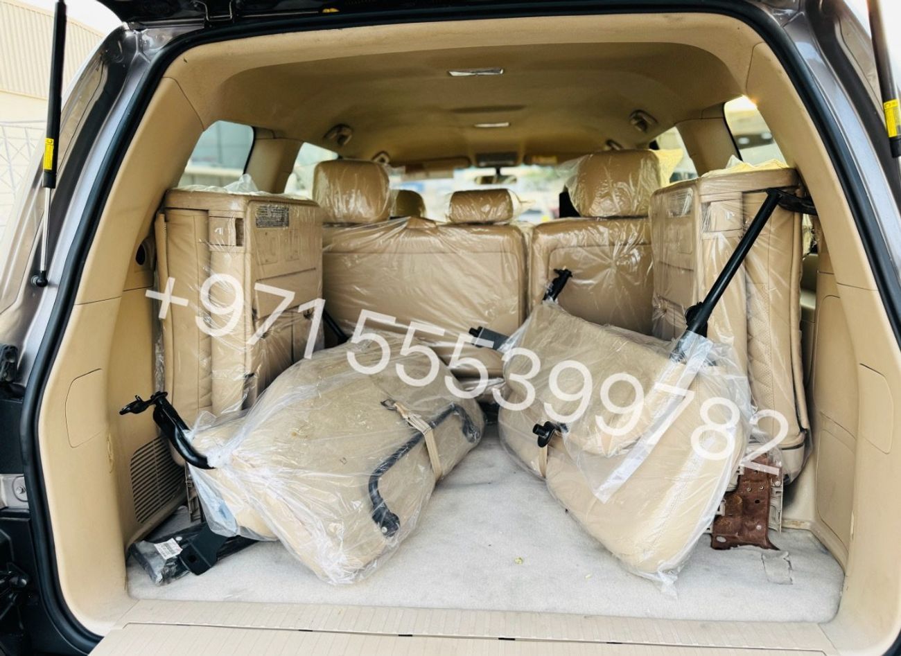 Toyota Land Cruiser Toyota Land Cruiser 2015 upgraded to 2025 complete with dashboard