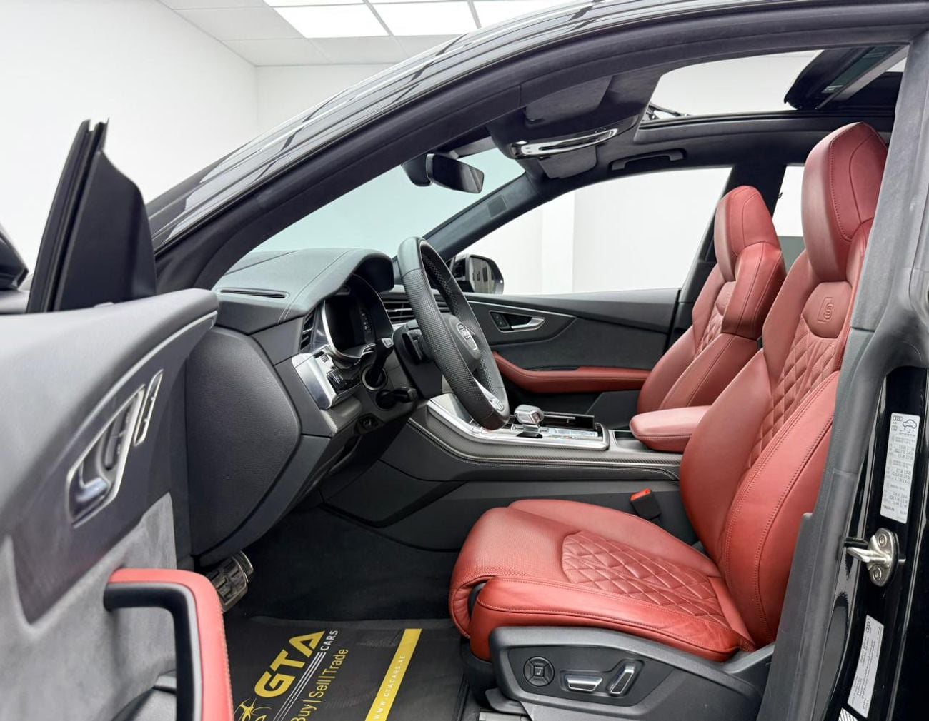 أودي SQ8 STANDARD 2024 Audi SQ8 4.0 TFSI Quattro, 2029 Audi Warranty + Service Pack, Full Audi Service History, GCC