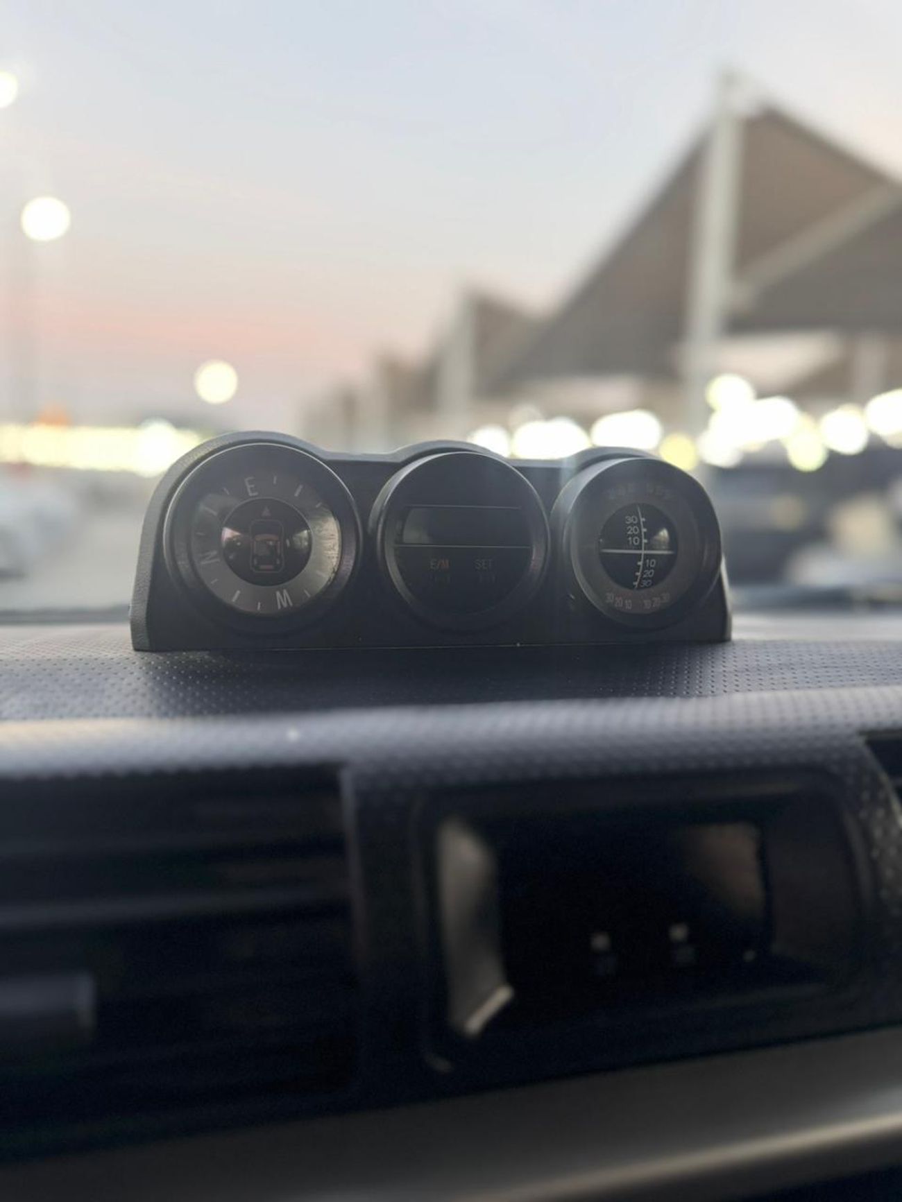 تويوتا إف جي كروزر Toyota FJ Cruiser V6 FULL OPTION MY2023 GCC