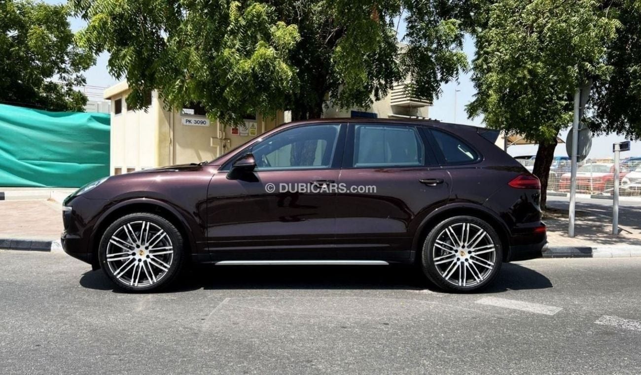 Porsche Cayenne S 2.9L (440 HP) 2018 V6 GCC Full Service History