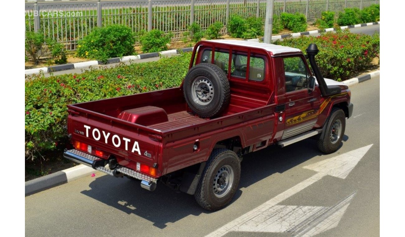 Toyota Land Cruiser Pick Up V8 4.5L Turbo Diesel 4WD Manual
