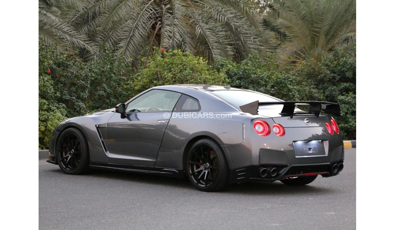 Nissan GTR Std NISSAN GT-R 2013 IMPORT AMERICA FULL CARBON FIBER PERFECT CONDITION