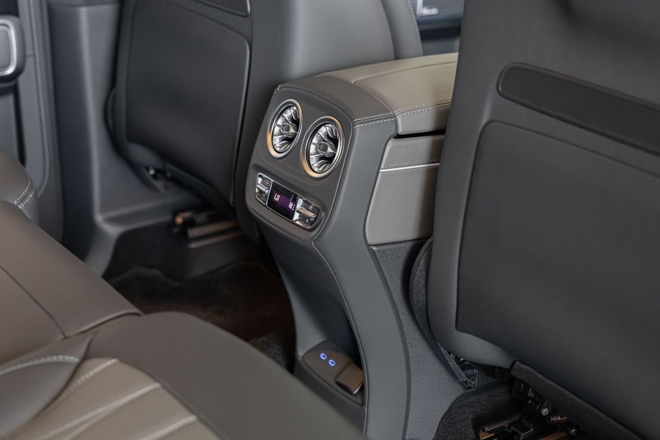 مرسيدس بنز G 63 AMG Mercedes-Benz G63 | Double Night Package | Original Exterior  Interior Carbon Fiber | 2025