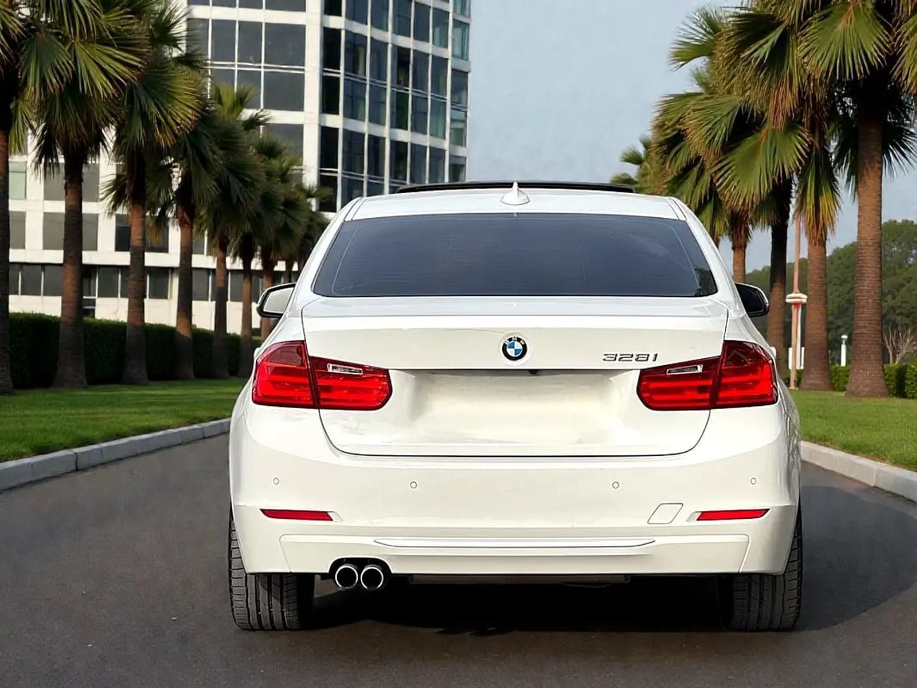 BMW 328i 3 SERIES | 328i Modern | ORIGINAL PAINT | FREE ACCIDENT | LOW MILEAGE