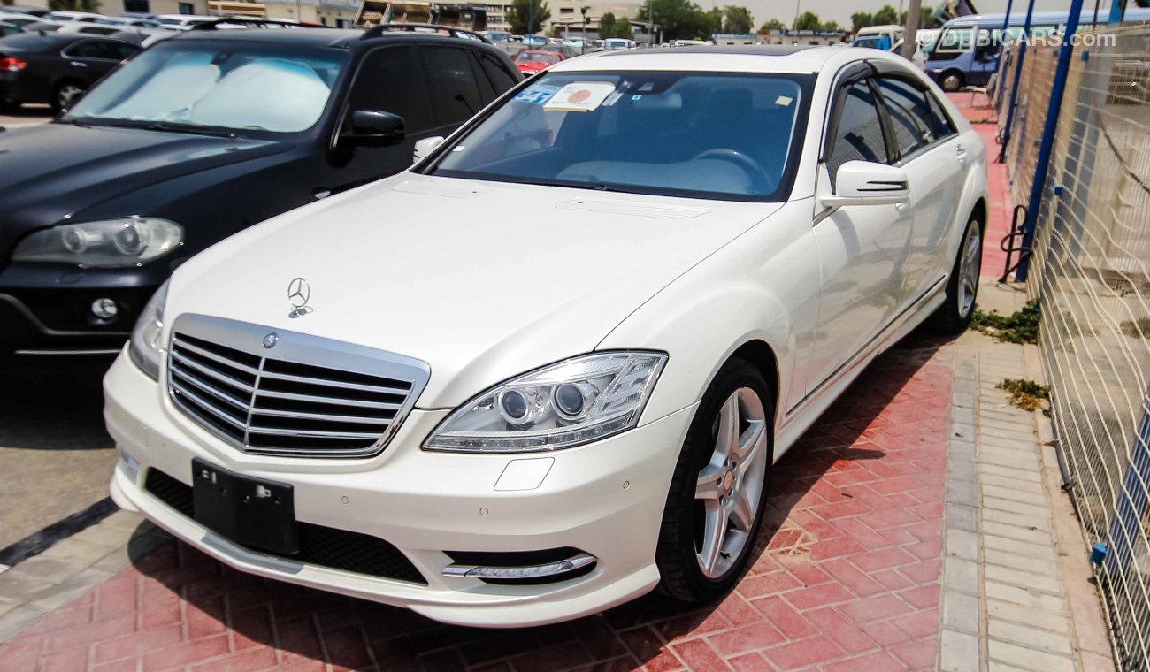 Mercedes-Benz S 550