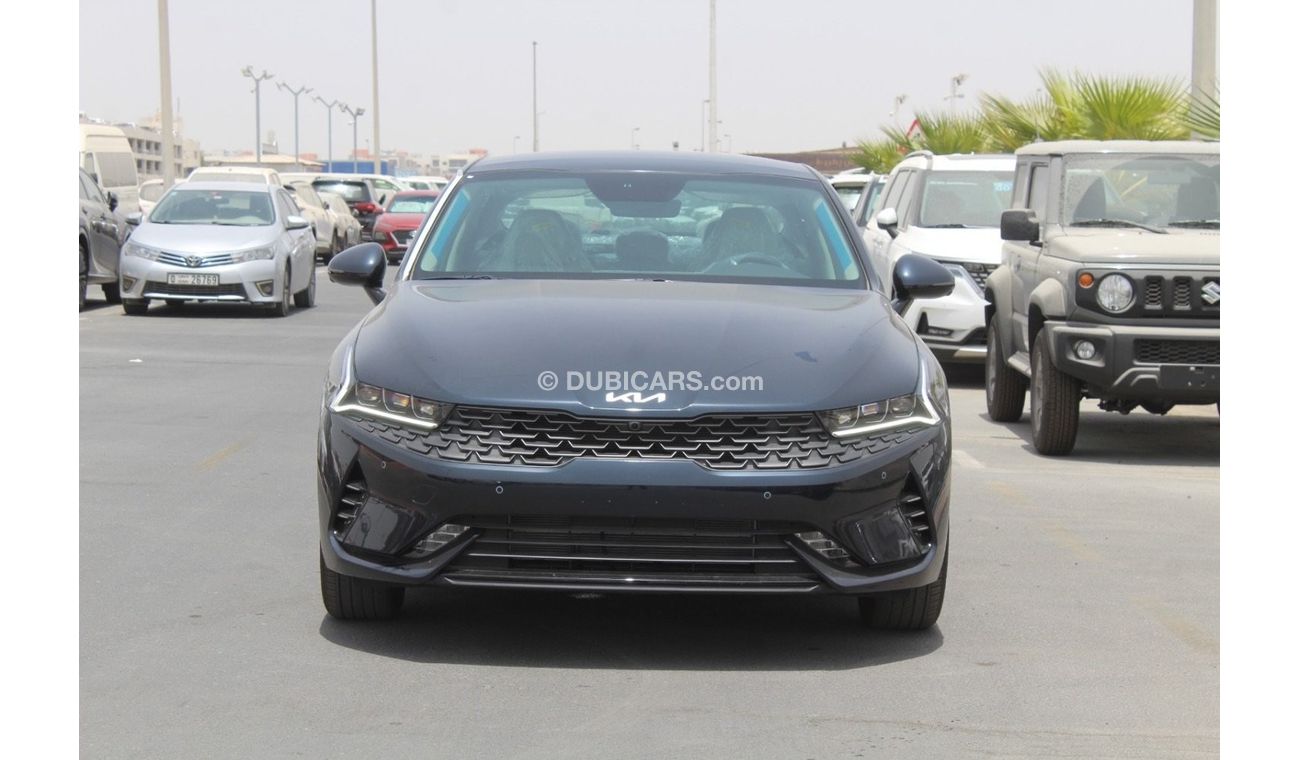 Kia K5 2.0 L hybrid 360 camera