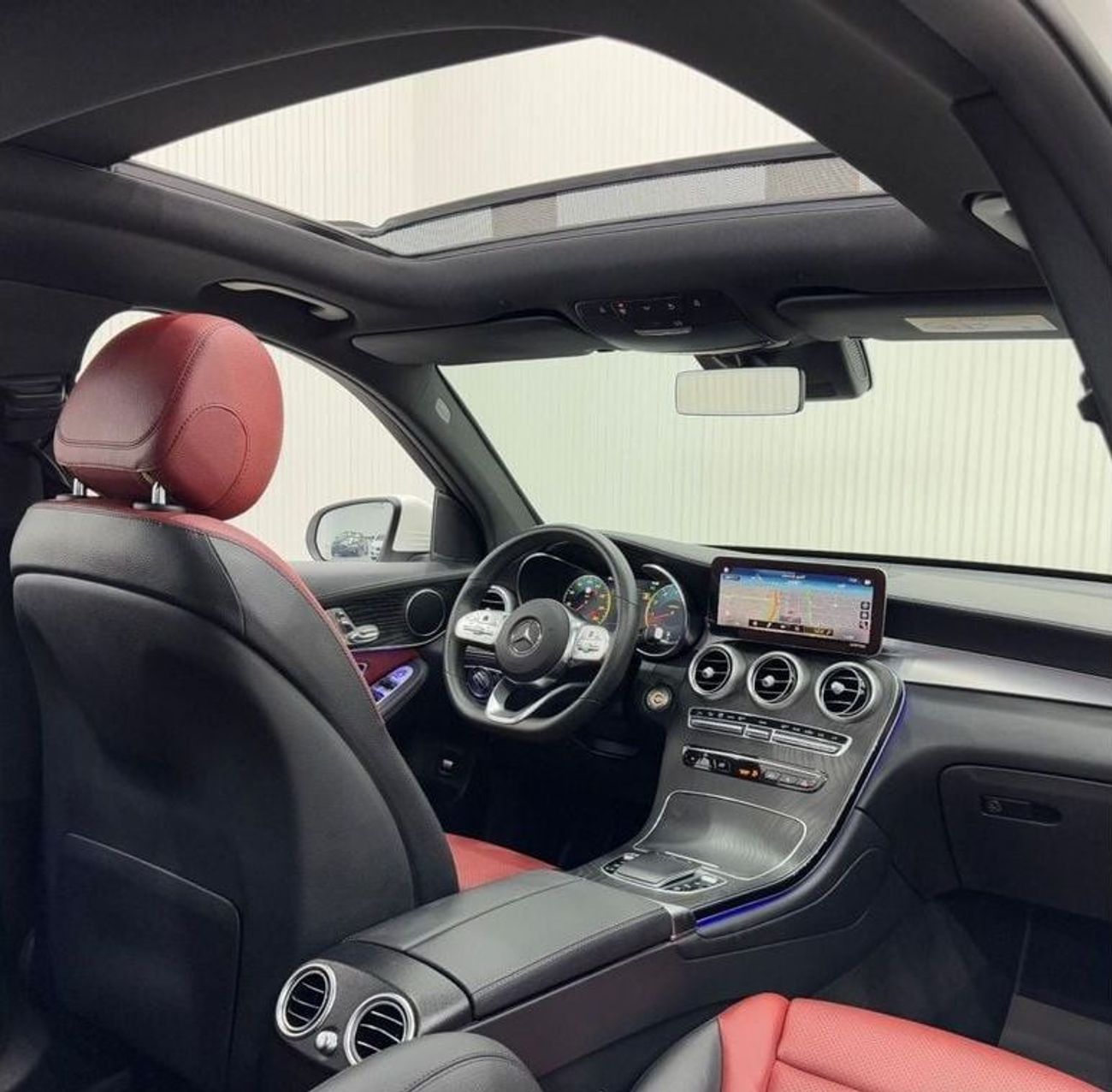 Mercedes-Benz GLC 200 Std 2.0L 2021 Mercedes Benz GLC200 AMG, June 2026 Mercedes Warranty, Low Kms, GCC