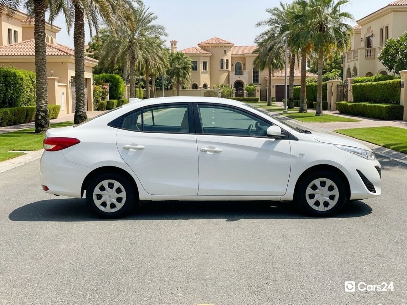 تويوتا يارس 1.5L 2022 | 0 DP | 579/Month | 30 Day Return | Service History