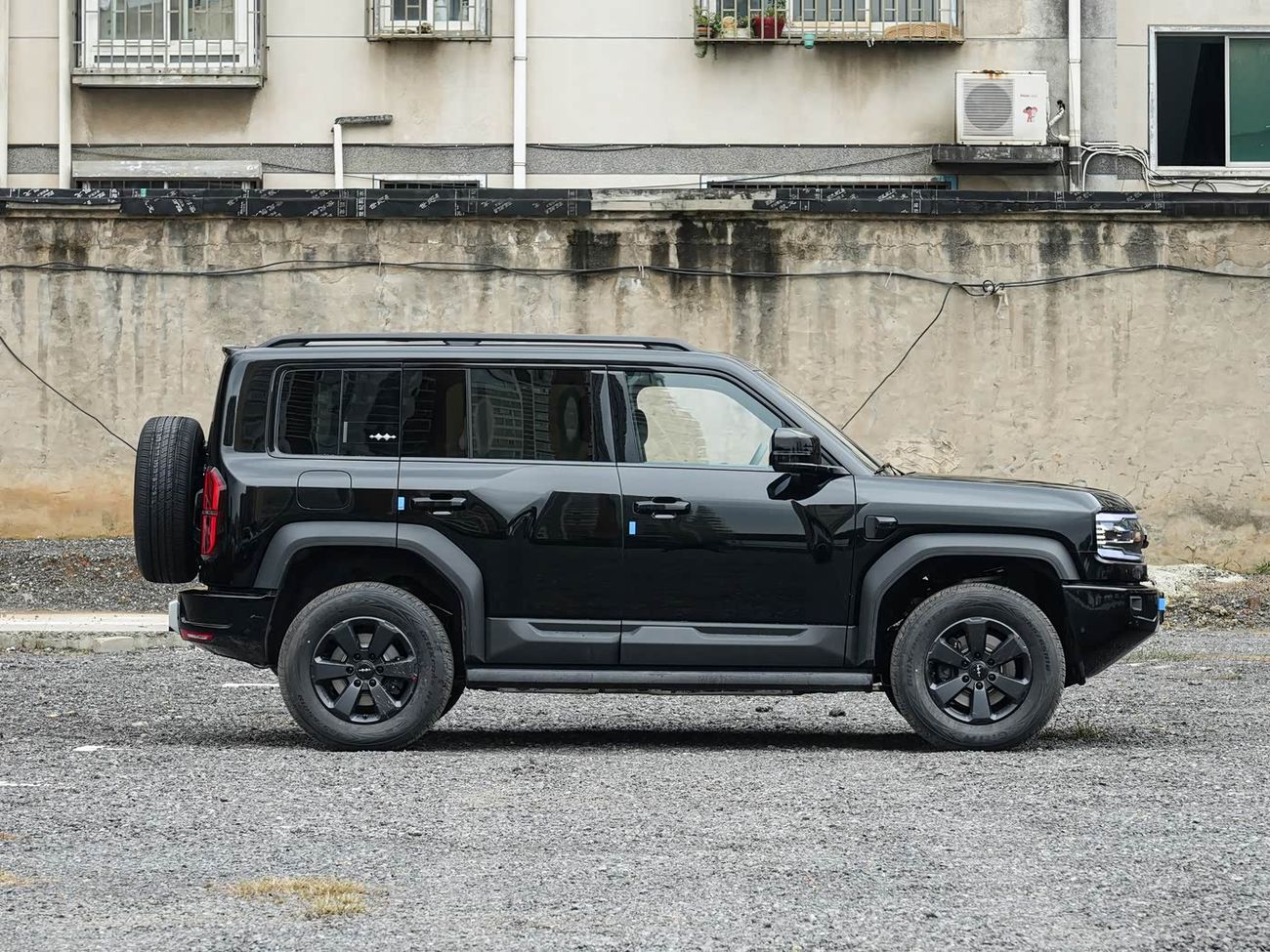 بي واي دي ليوبارد 5 210KM ULTRA HEAVEN EDITION | 2025 | Coming Soon