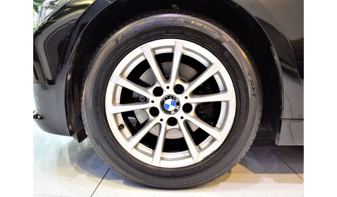 BMW 320i AMAZING BMW 320i 2013 Model!! in Black Color! GCC Specs