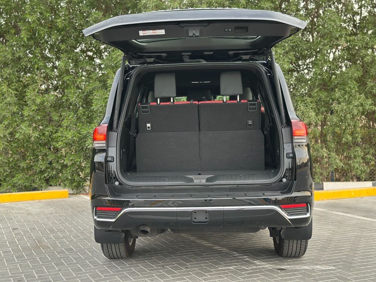 Toyota Land Cruiser VXR | Brand New | Only For Export