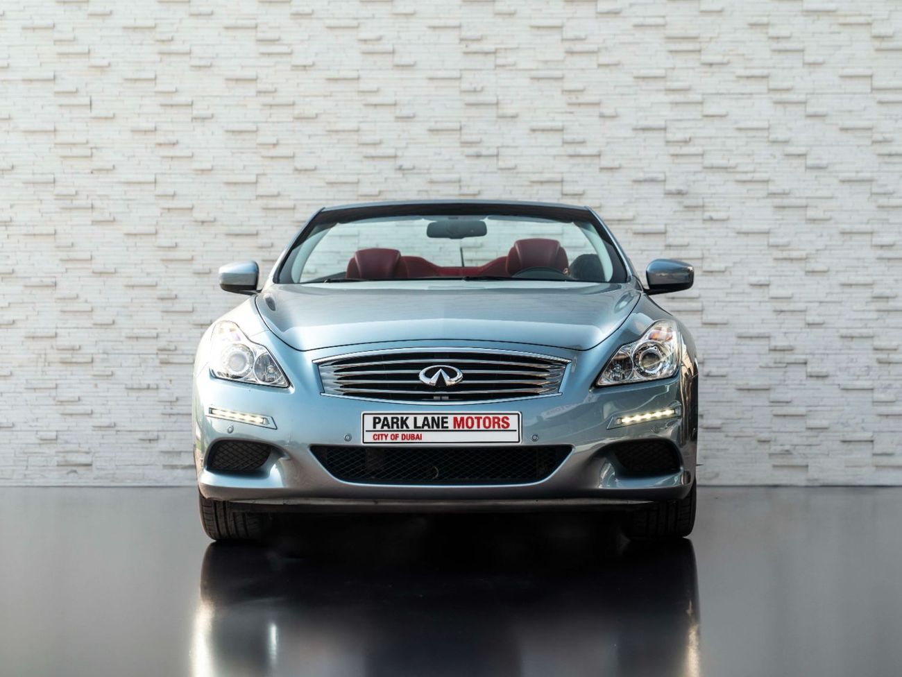 Infiniti Q60 CONVERTIBLE